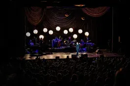 Miss Chatelaine – k.d. lang at the Majestic Theatre in Texas