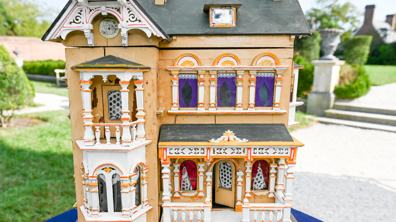 The History of Dollhouses - The Atlantic