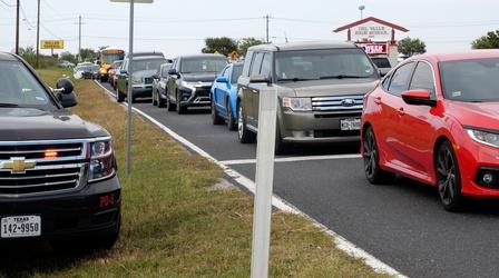 Video thumbnail: Decibel Del Valle Parents Struggle With School Traffic