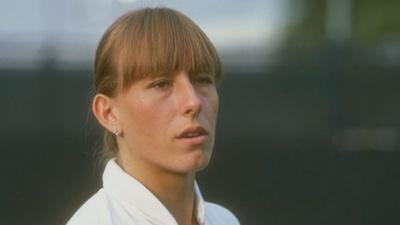 Martina Navratilova: Accepted