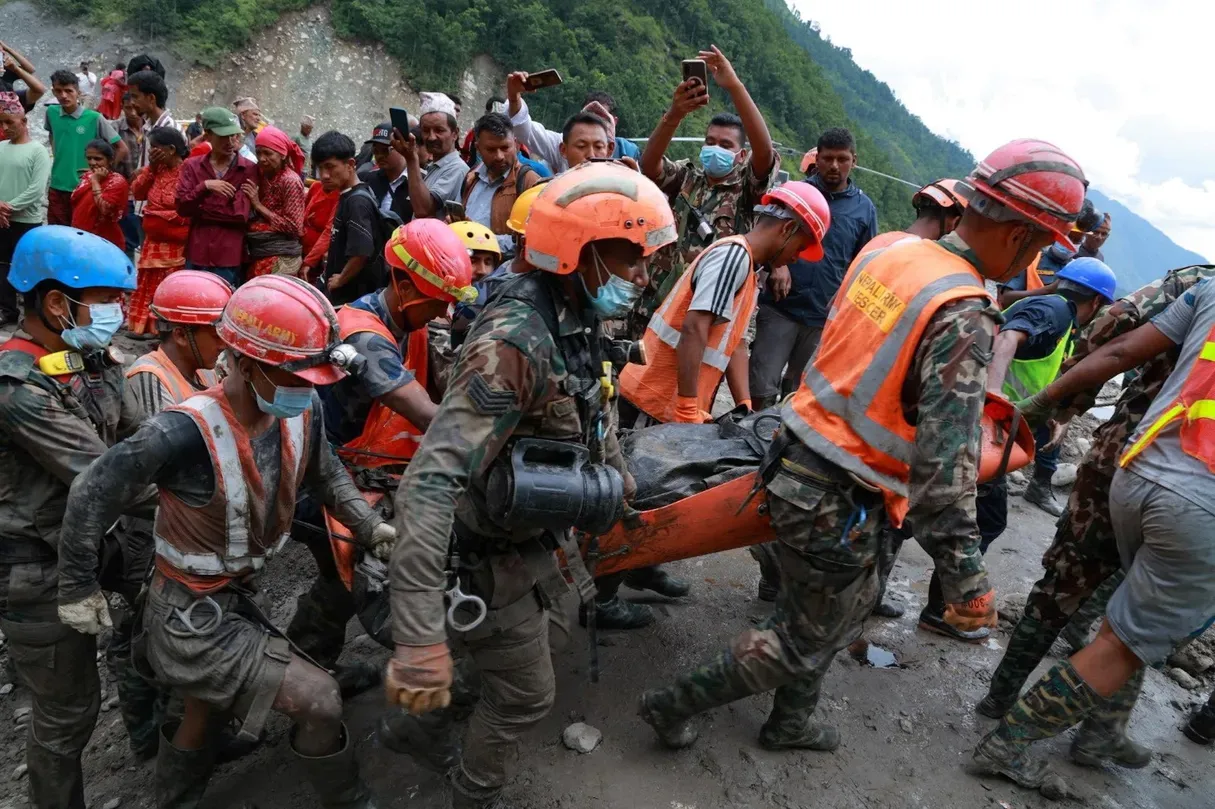 News Wrap: 2 rescued from Nepal tunnel 9 days after flood