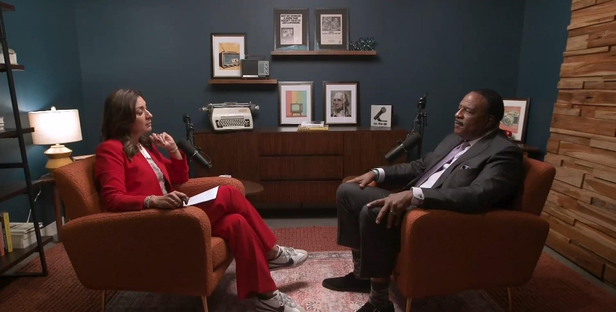 James Brown and Amna Nawaz discuss protest in sports on ‘Settle In’