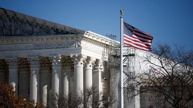 News Wrap: Supreme Court to hear birthright citizenship case