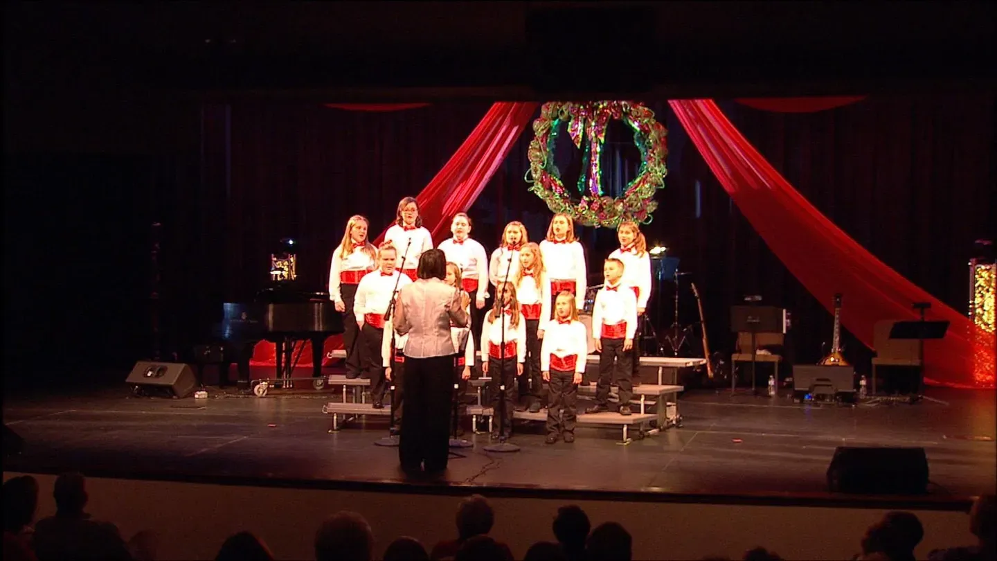 The Dixie Presents: Christmas on Broadway 2017 Bonus