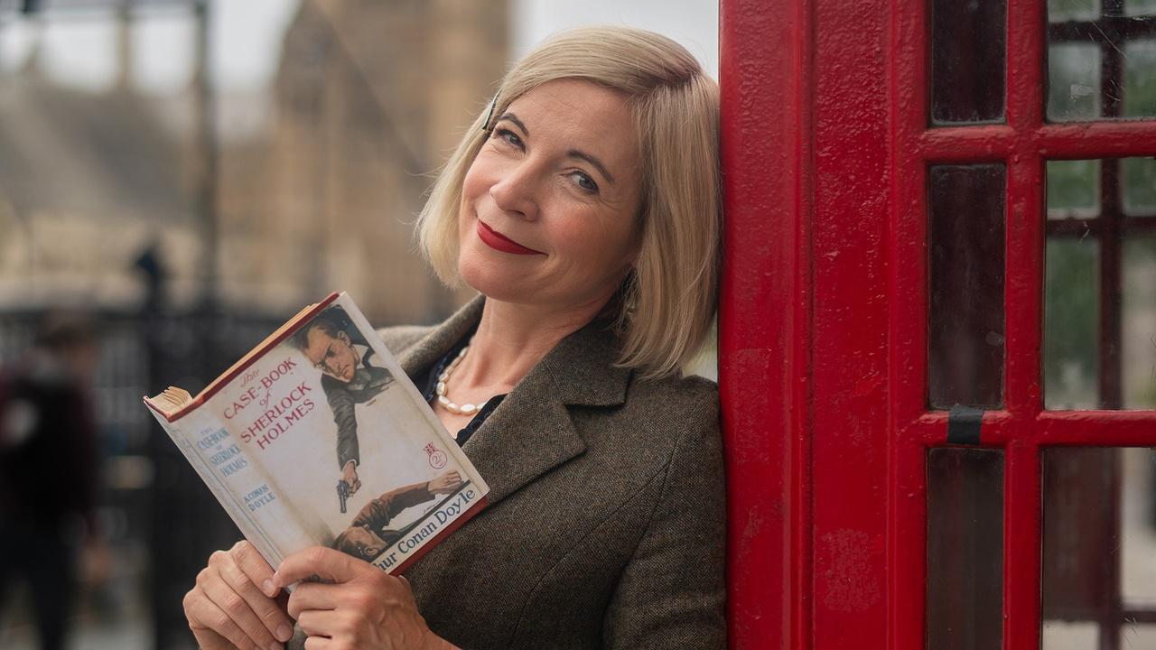 Lucy Worsley's Holmes Vs. Doyle