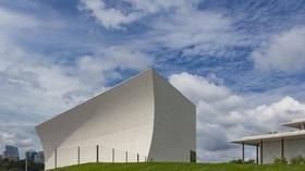 Video thumbnail: PBS NewsHour How the Kennedy Center reimagined its space and philosophy