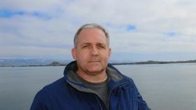 Video thumbnail: PBS NewsHour Former CIA officer: Whelan doesn't fit the profile of a spy
