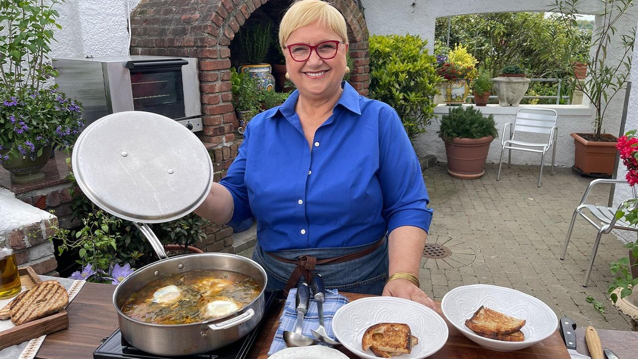 Lidia's Kitchen A Frugal Feast airing Sat, Jul 18 11:30 am