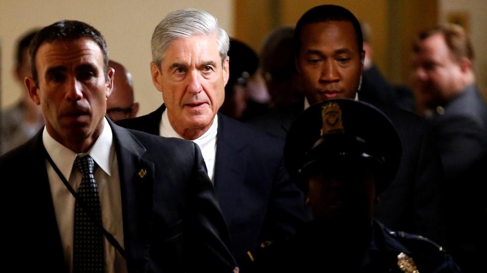 What a Mueller grand jury means for the Russia probe image