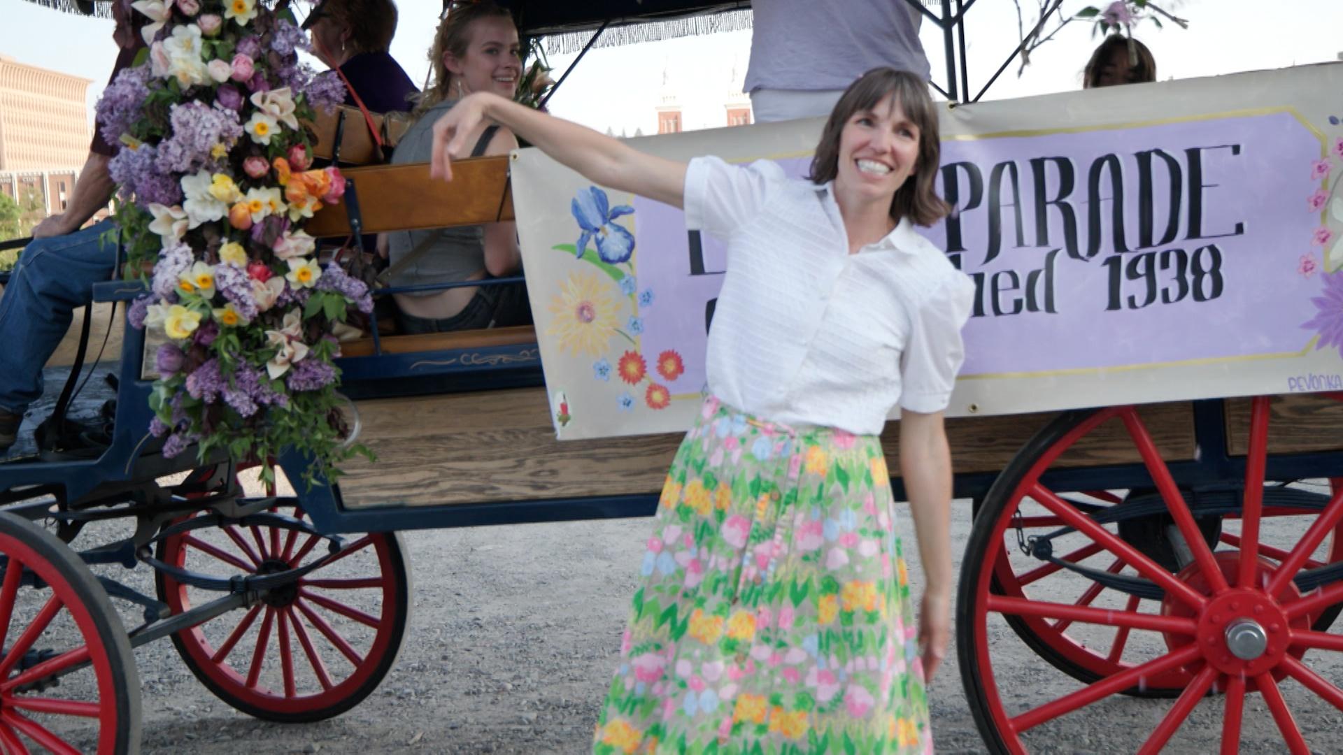 Katie and her team transform a horse-drawn carriage for Spokane's renowned Lilac Parade.