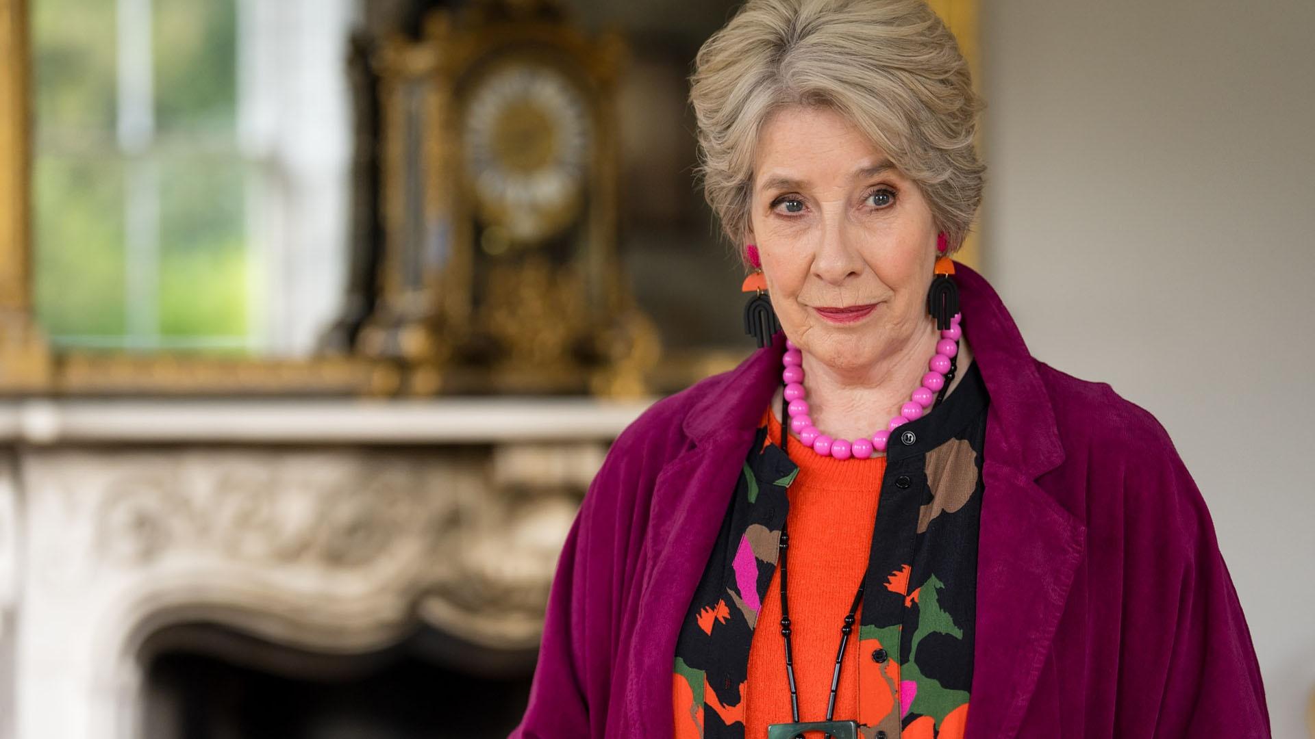 Amateur sleuth Cora Felton, AKA “The Puzzle Lady” isn’t who she claims to be.