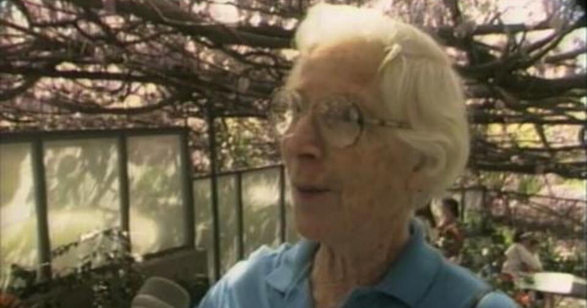 Visiting with Huell Howser | Classic Huell: The Vine | PBS