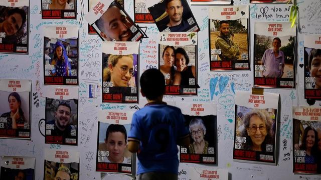 November 25, 2023 - PBS News Weekend full episode