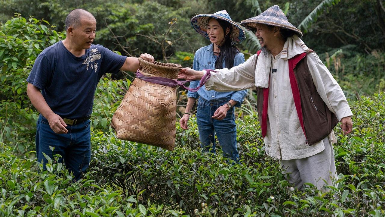 Lucky Chow Steeped in Culture airing Fri, Jun 19 8:00 am