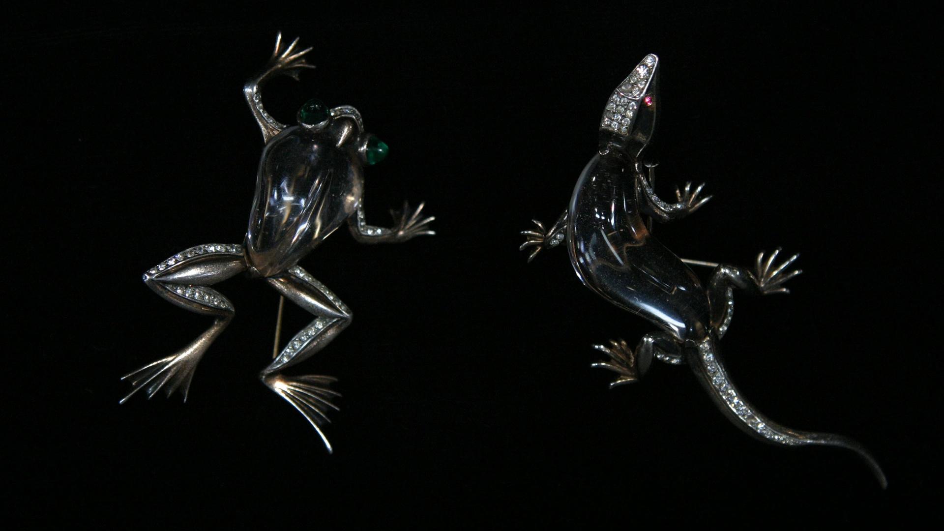 Trifari Jelly Belly Pins Trifari Jelly Belly Pins