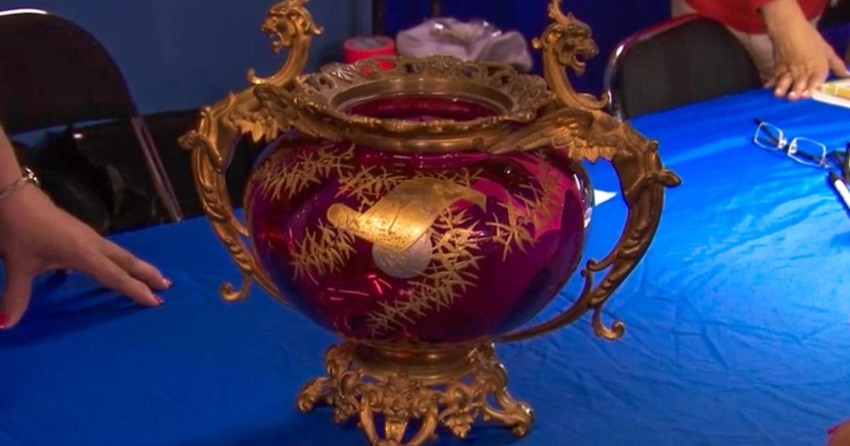 Antiques roadshow | appraisal: moser cranberry glass vase, ca. 1920 | season 28 | episode 19
