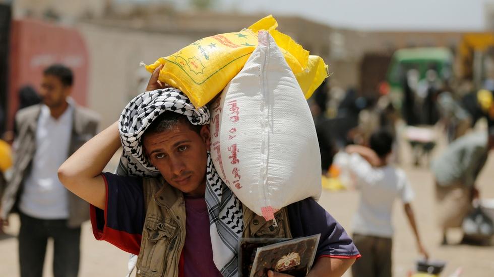 How lack of neutrality can sow suspicion of aid groups image