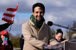 ‘Hamilton’ creator takes on role as activist for Puerto Rico