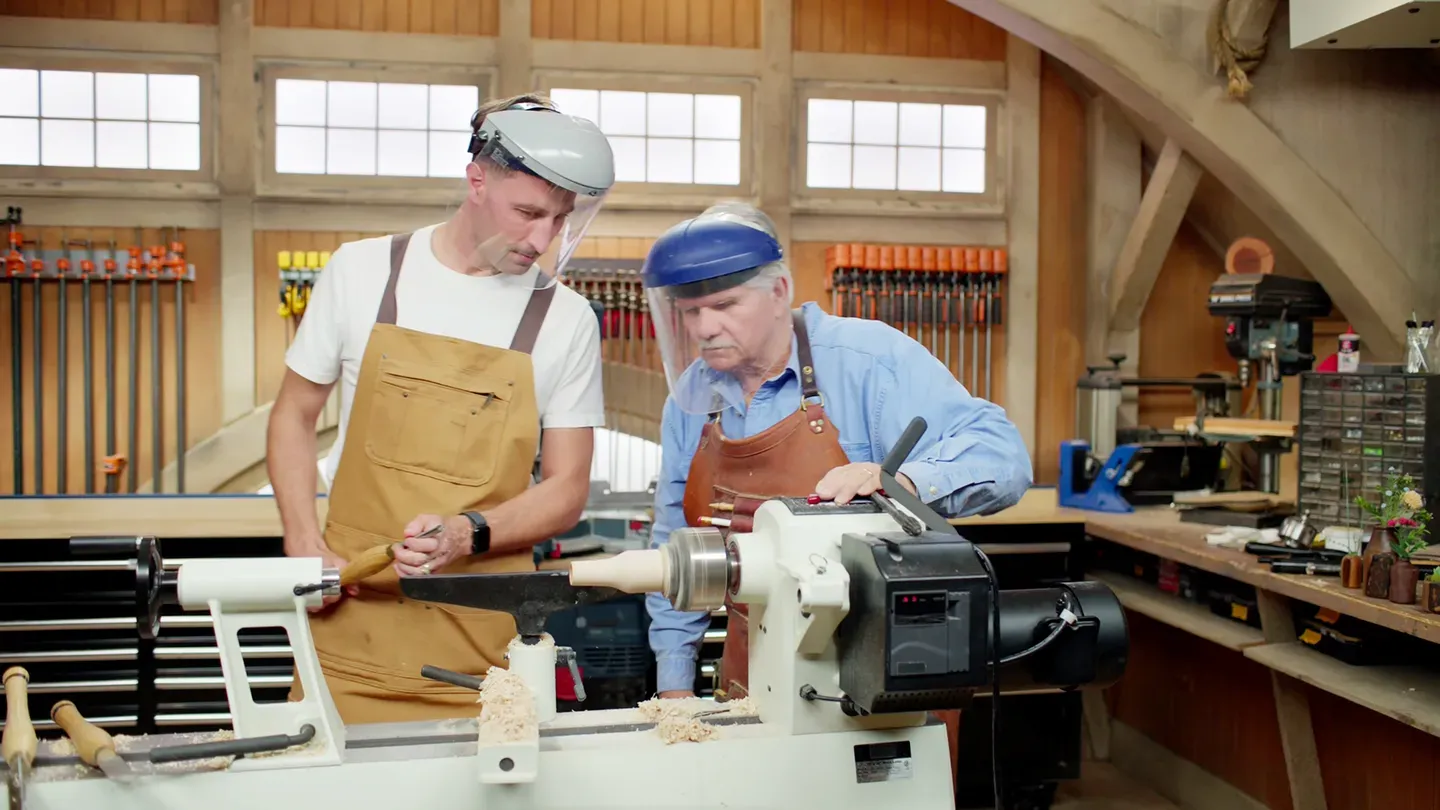E22 | Flower Vase; Smart Garage Opener | Ask This Old House