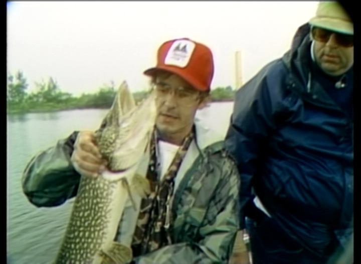 Rod & Reel Streamside, Mr. Walleye Meets His Loyer, Season 6