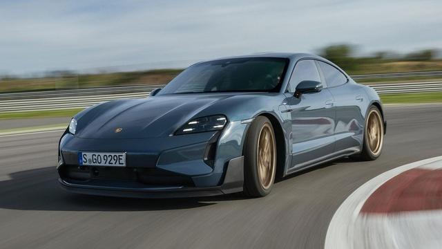 MotorWeek | 2025 Porsche Taycan Turbo GT & 2025 Hyundai Santa Cruz