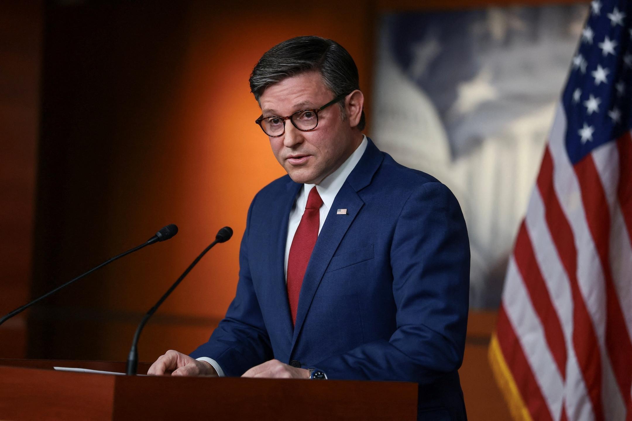 House passes bill to end longest government shutdown