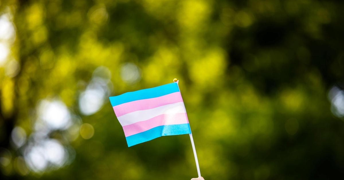 PBS News Hour | Texas tries to prevent gender-affirming care for trans kids | Season 2022