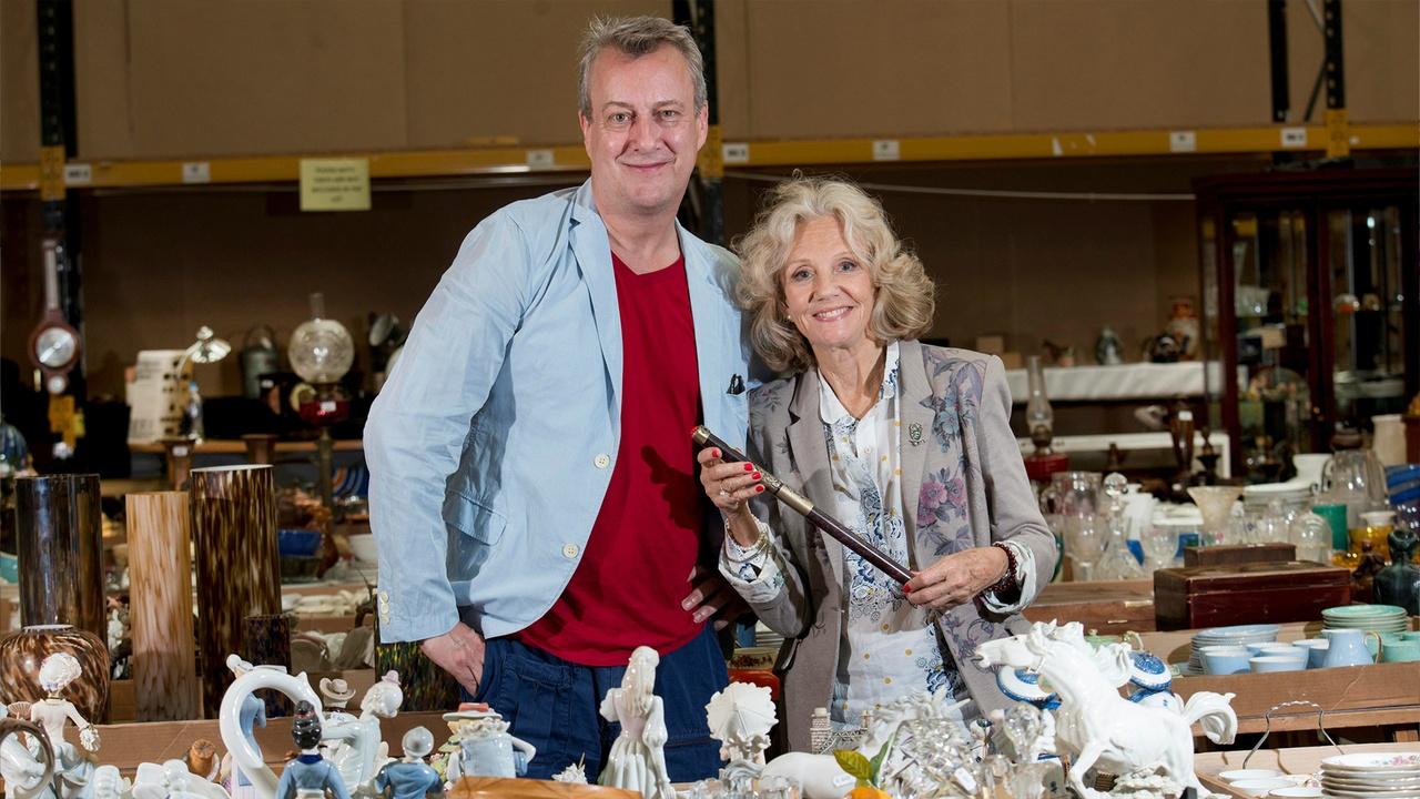 Celebrity Antiques Road Trip | Stephen Tompkinson and Hayley Mills