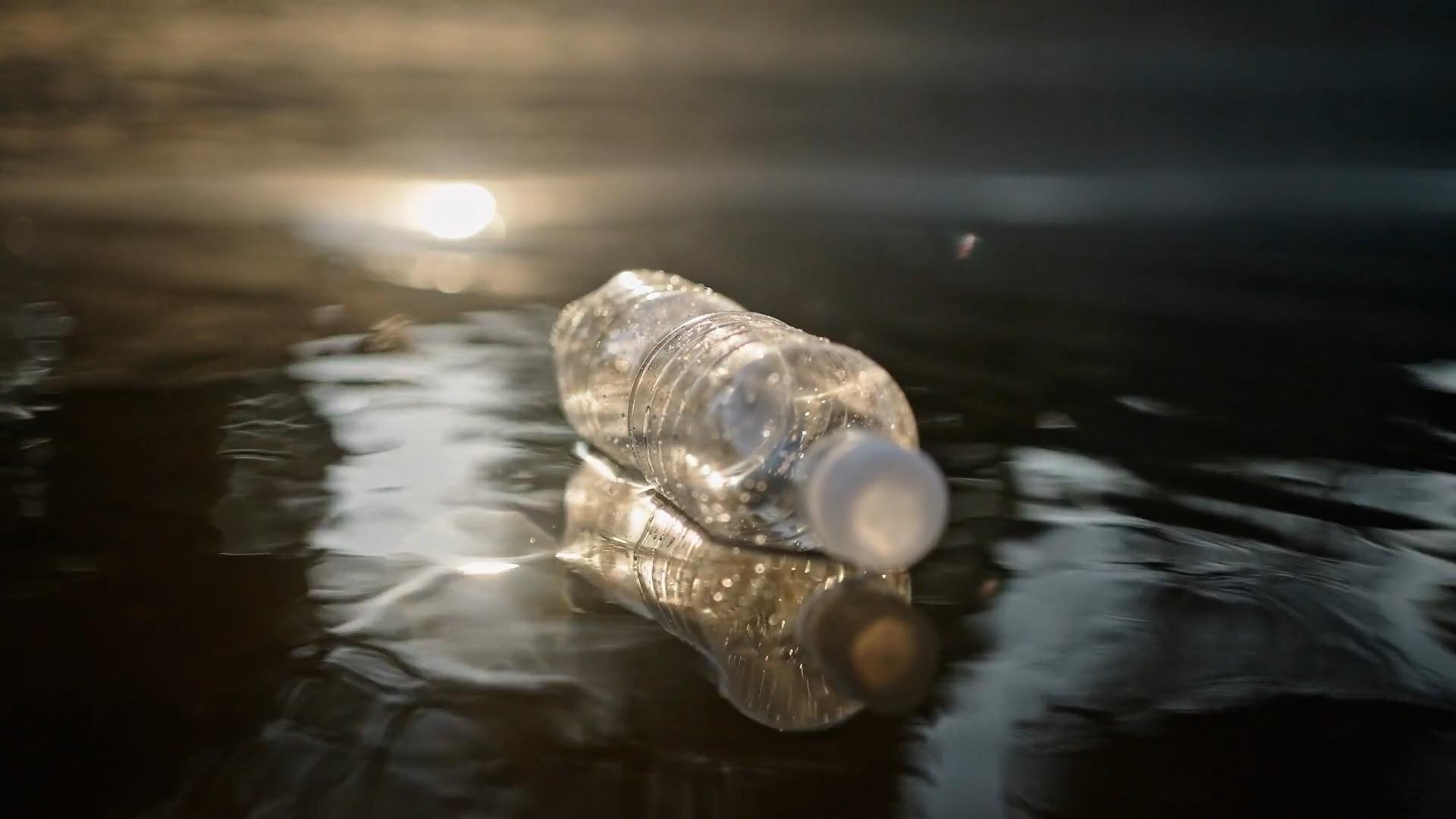 How litter reaches the ocean