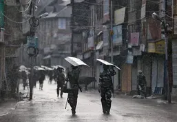 Could revoking Kashmir's autonomy lead to more violence?