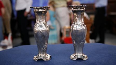 Video thumbnail: Antiques Roadshow Appraisal: Gorham Martelé Pair of Silver Vases, ca. 1904