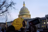 Senate tax bill suffers blow as measure picks up support