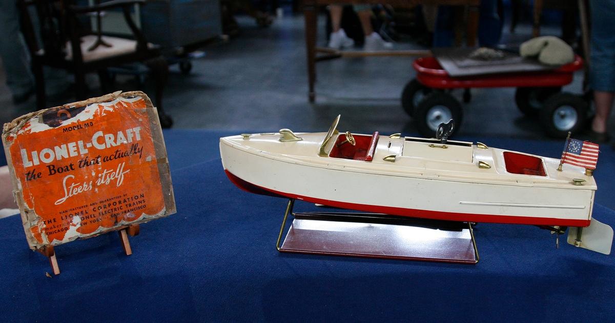 Antiques Roadshow | Appraisal: Lionel Speedboat, Ca. 1934 | Season 24 |  Episode 20 | Pbs