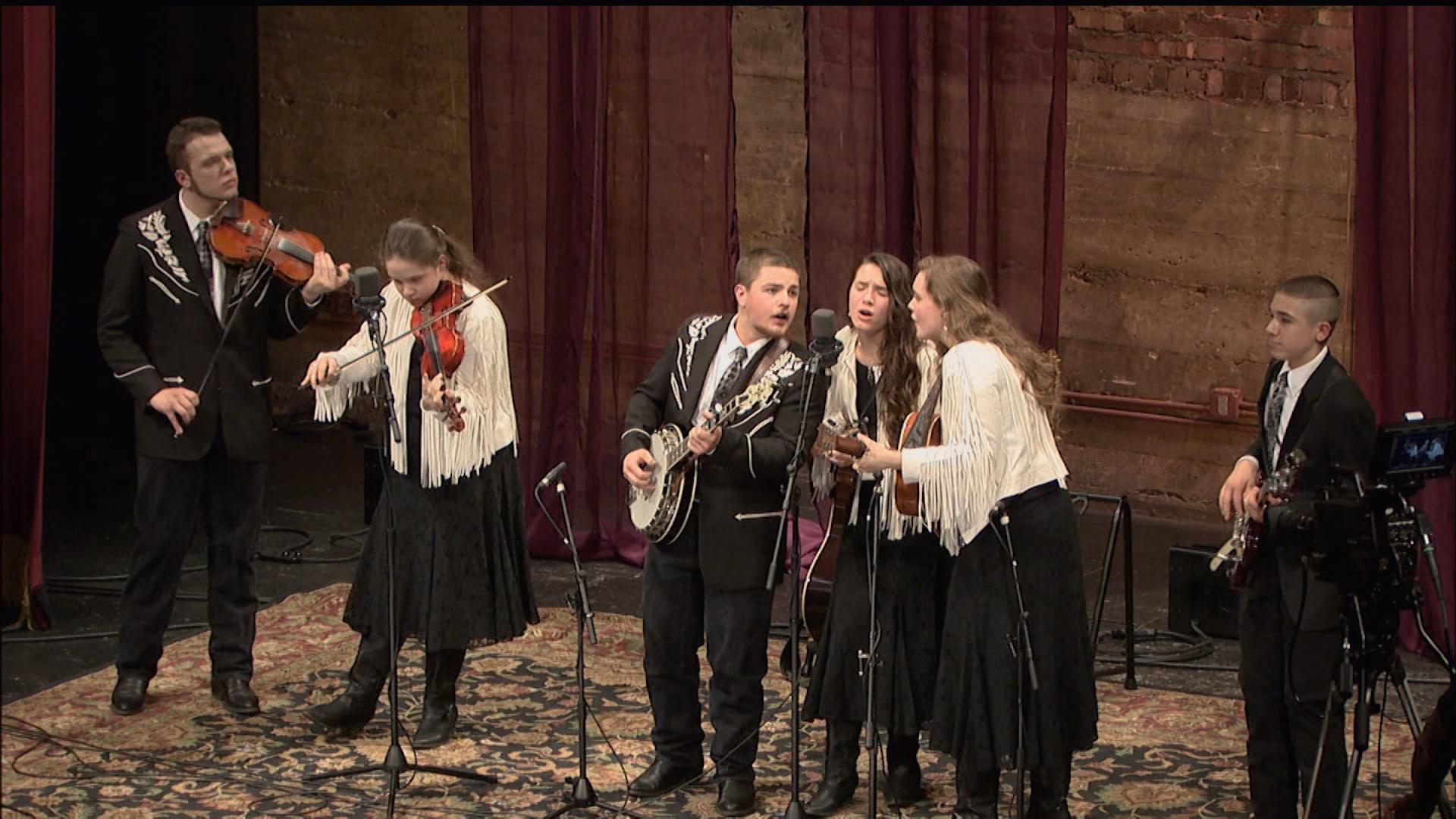 Salt & Light / Dollywood's Smoky Mountain String Band Song of the