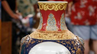 Appraisal: Chinese Republic Period Porcelain Vase ca. 1920