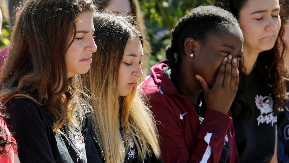 Florida school grieves deadly shooting by teen suspect | PBS NewsHour ...