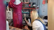 WKU Student Designs Oaks Dress for Miss KY