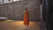 Henry VIII Turns Hampton Court Into a Building Site