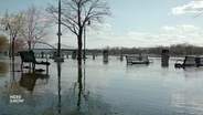 Freight Train Derails as Floods on Mississippi River Crest