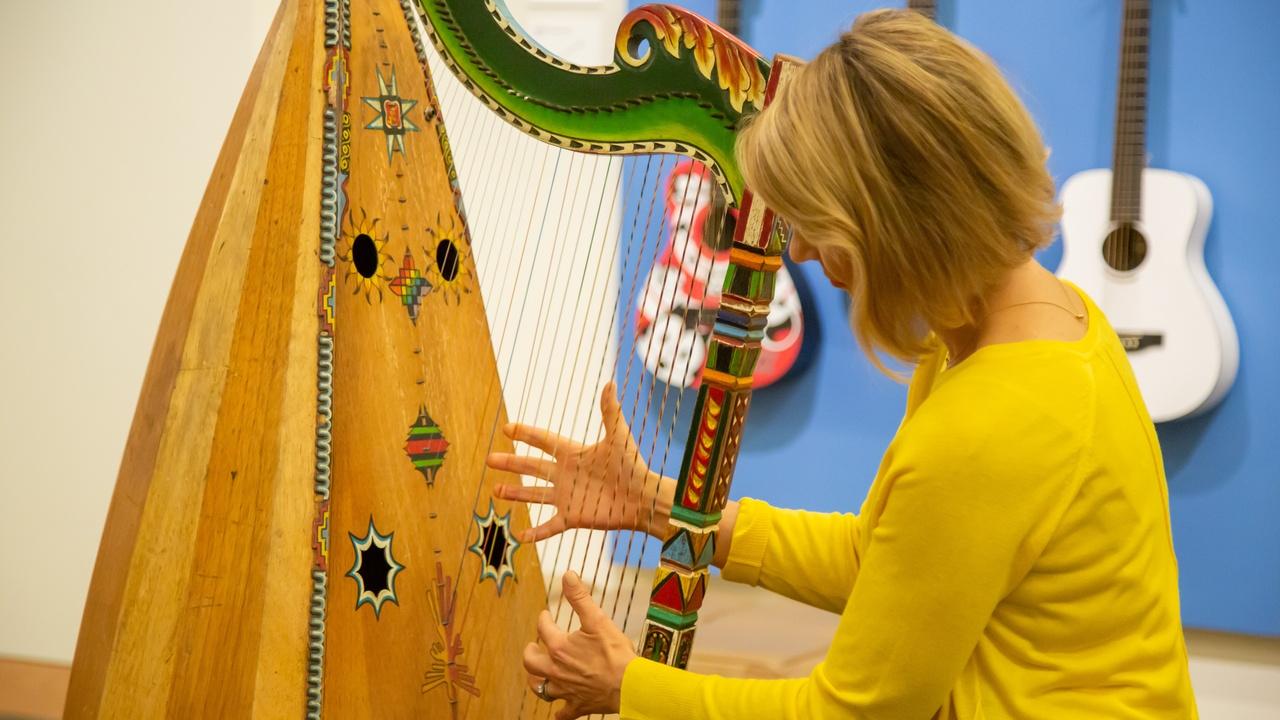 Samantha Brown's Places to Love Phoenix, Arizona airing Fri, Jul 17 9:30 am