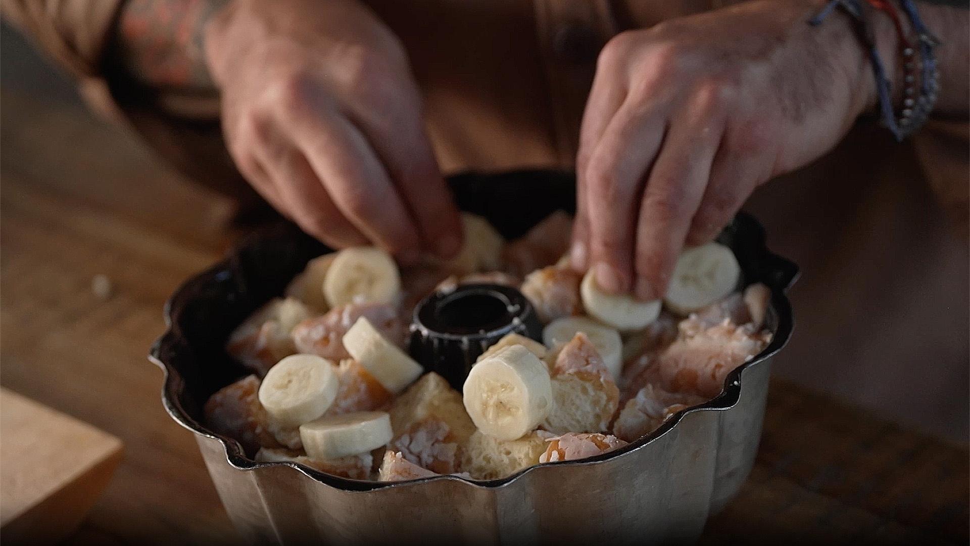 Wisconsin Foodie - Kwik Trip Glazers, Glazer Bread Pudding