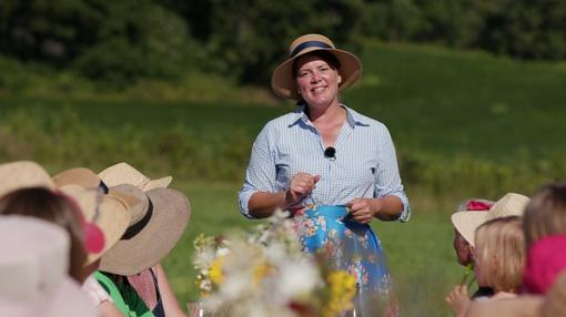 Around the Farm Table : Soil Sisters