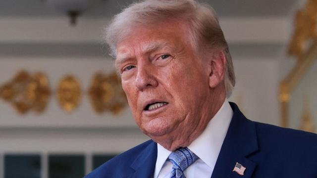 News Wrap: Trump announces new tariffs on dozens of countries