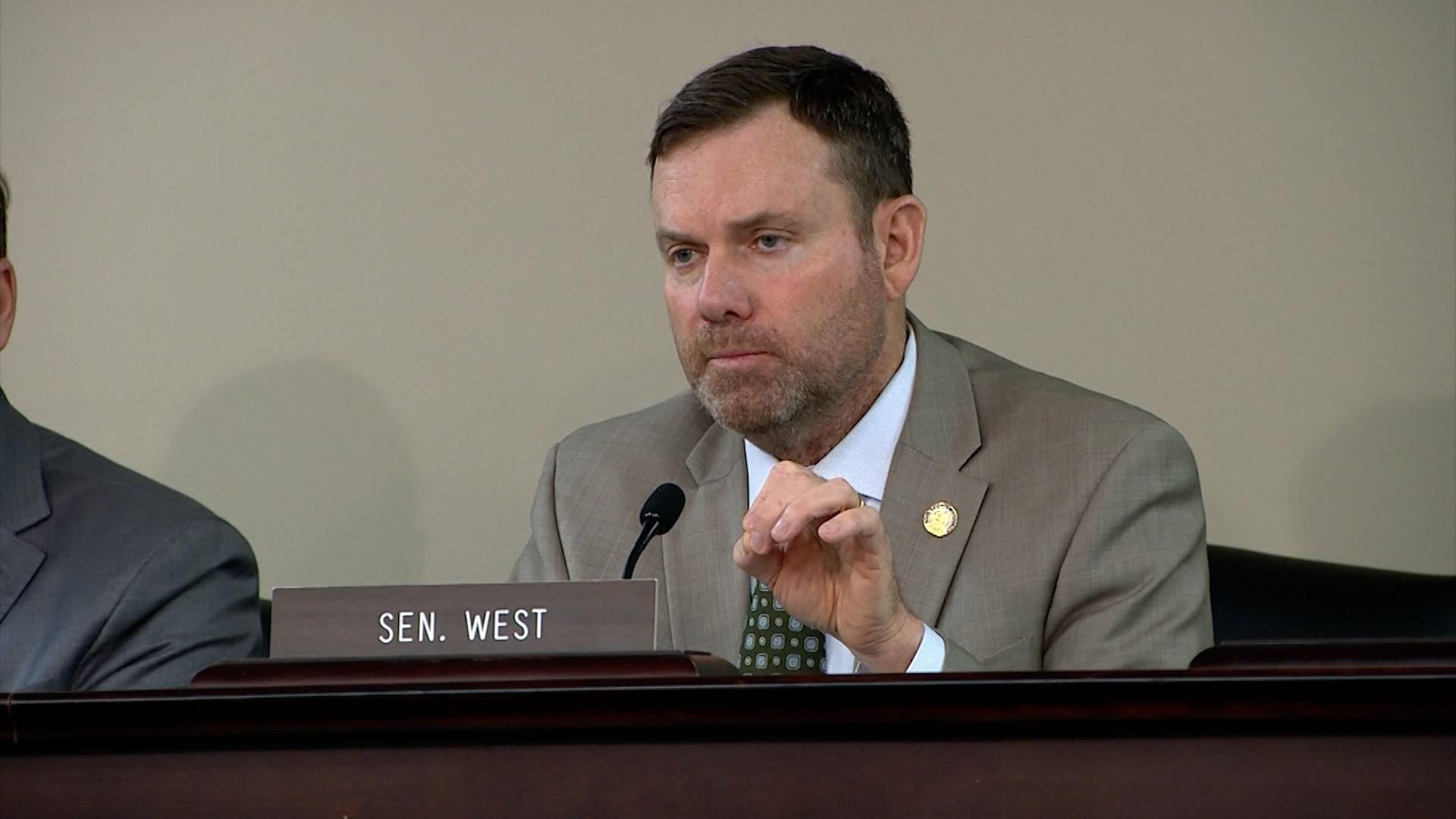 Weakened Bill Banning Cell Phones in Schools Advances