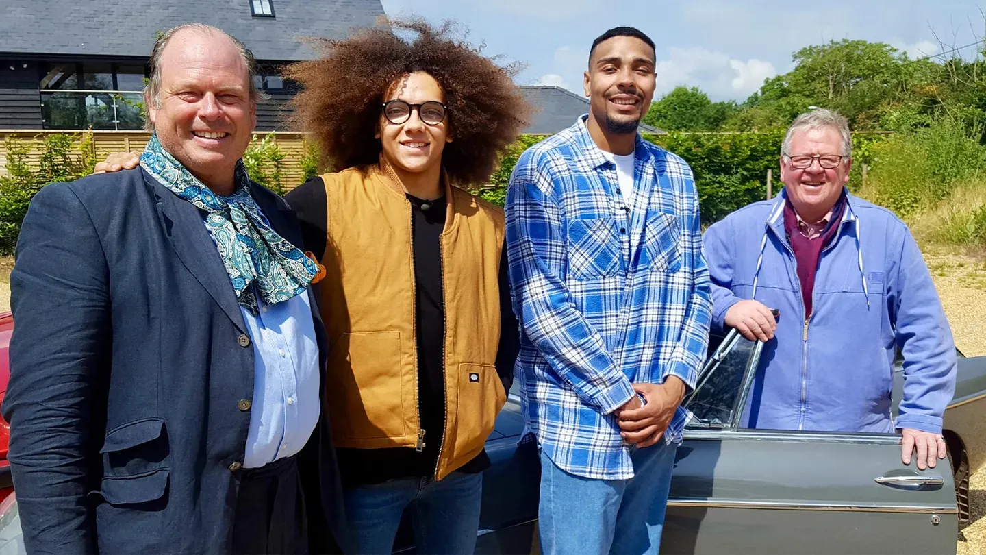 Jordan Banjo and Perri Kiely