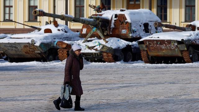 With a deadlocked front line, the state of Ukraine peace talks and what Putin wants