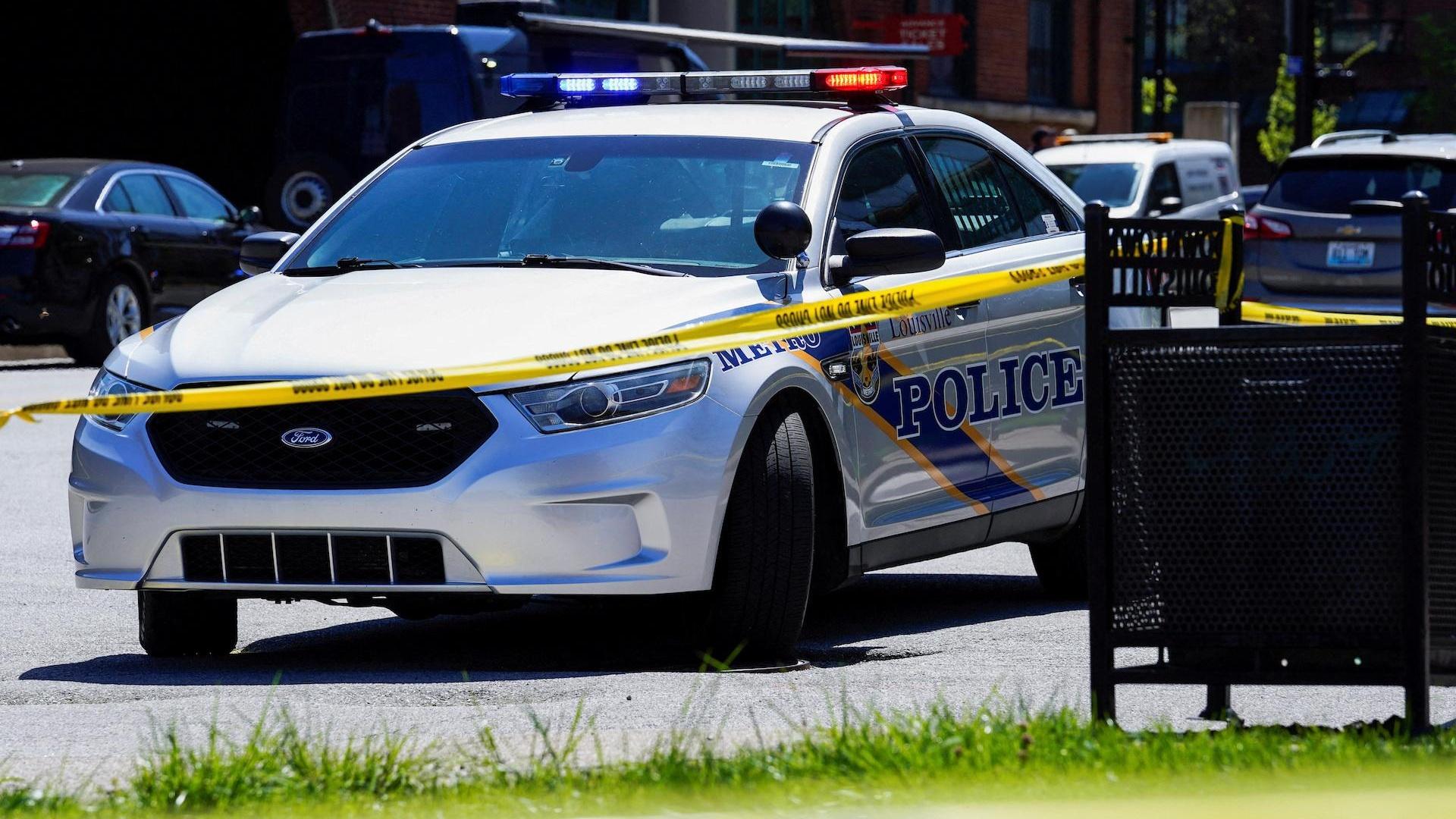 Louisville releases video of officers responding to shooting PBS