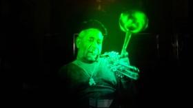 Video thumbnail: Art Loft Mark Diamond's 3D Holograms