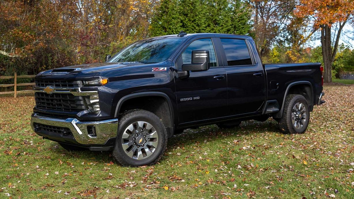 2024 Chevrolet Silverado 2500 Hd Z71 & 2024 Kia Seltos 