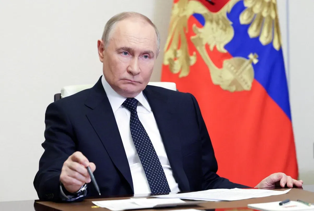 News Wrap: Trump says Putin vows to respond to drone attack